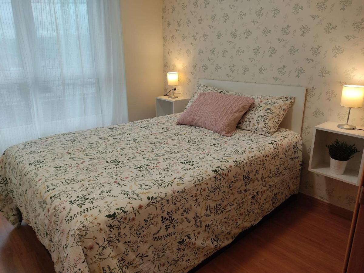 Apartamento Gloria En โอเบียโด ภายนอก รูปภาพ